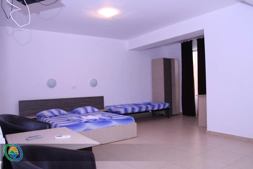 Cameră cu 3 locuri pentru elevi la tabăra școlară Casa Duca Costinești